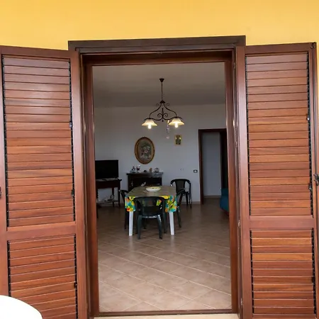 Il Rustico Di Pino Кустоначи